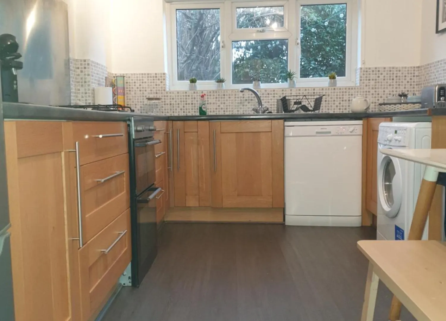 Semesterbostad Mulberry House Excellent Central Location Courtyard Garden 3 Bedrooms Sleeps Up To 6 Public Parking In Vicinty Exeter Storbritannien